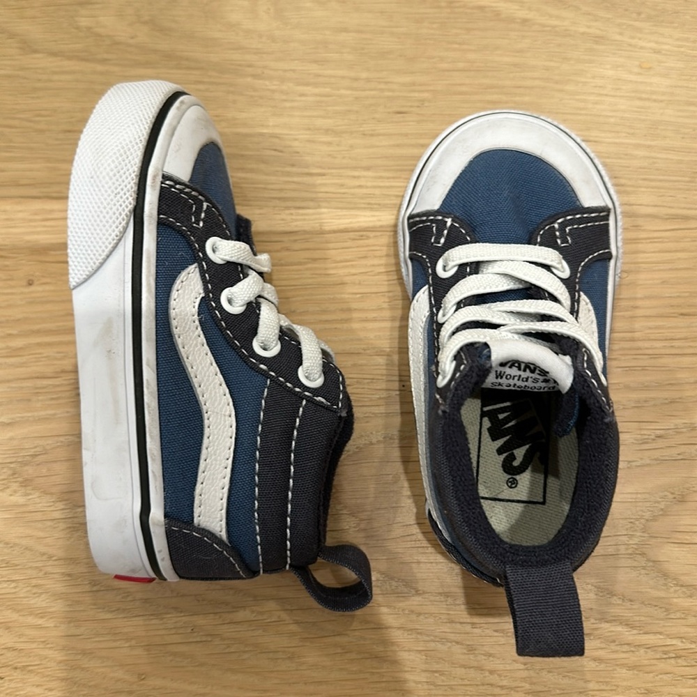 Toddler 4.5 Vans high top slip on
